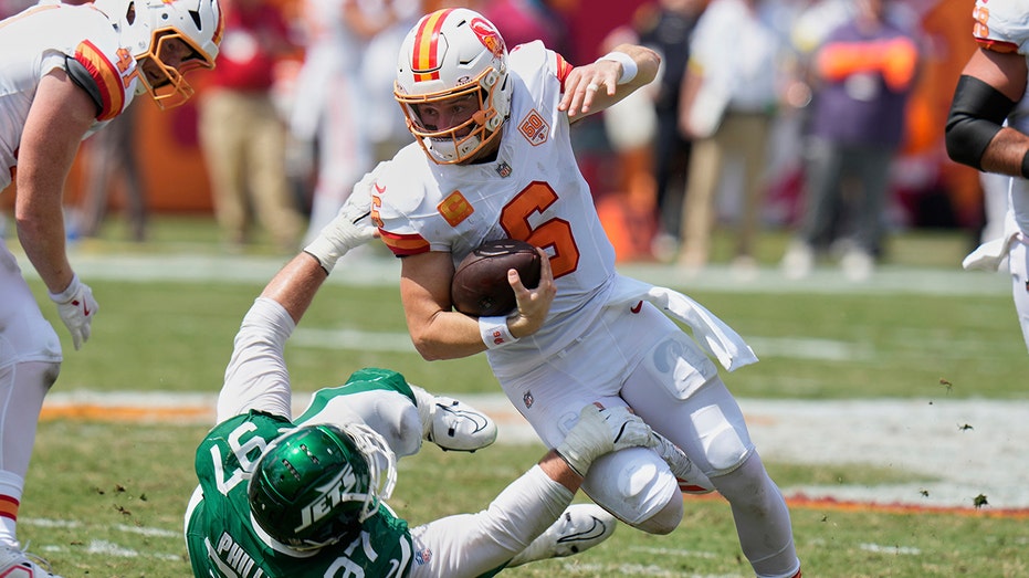 bucs’-baker-mayfield-reveals-why-win-over-jets-was-‘personal’