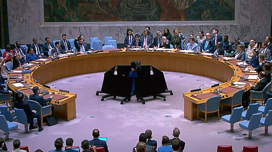 un-security-council-rejects-china-russia-resolution-extending-iran-nuclear-sanctions-relief-before-deadline