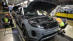 more-government-help-might-be-needed-for-jaguar-land-rover,-says-mp