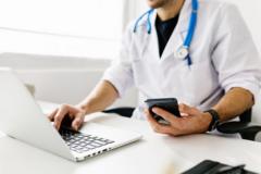 doctors’-union-warning-over-online-booking-safety-risk
