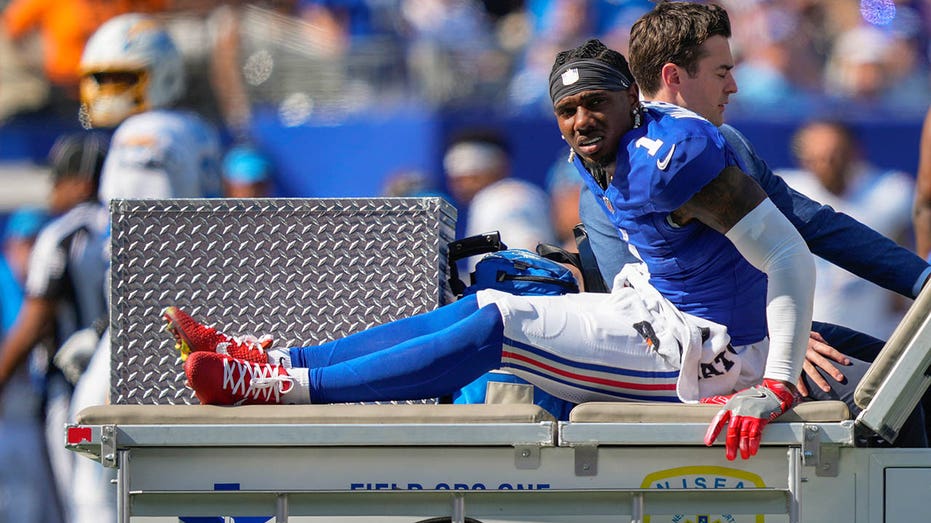 ex-giants-star-calls-on-nfl-to-get-rid-of-turf-fields-in-wake-of-malik-nabers’-knee-injury