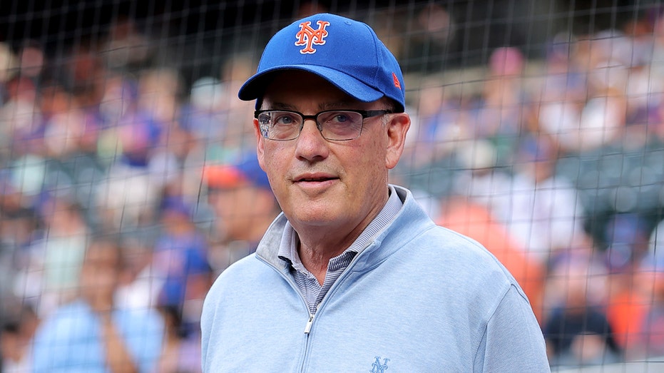 mets’-steve-cohen-fires-off-message-to-fans-after-dreadful-collapse