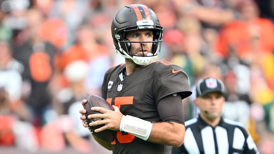 joe-flacco-reacts-to-browns-benching,-admits-he-doesn’t-know-‘if-i-foresaw-it-coming’