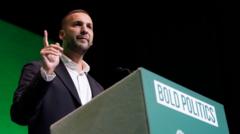 tax-wealthiest-to-end-rip-off-britain,-says-green-leader