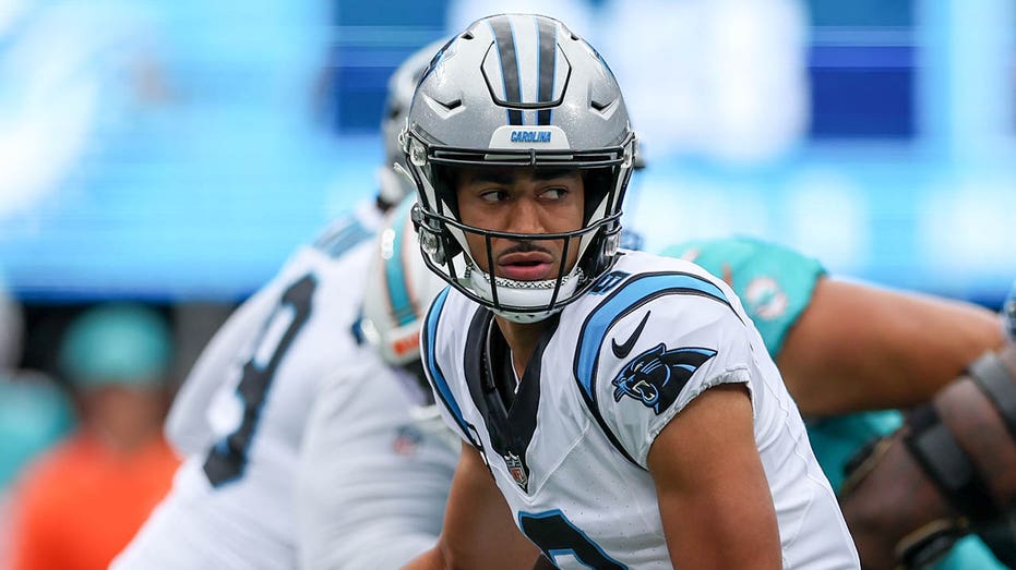 panthers’-bryce-young-commits-bizarre-fumble-vs-dolphins,-sparks-scrutiny