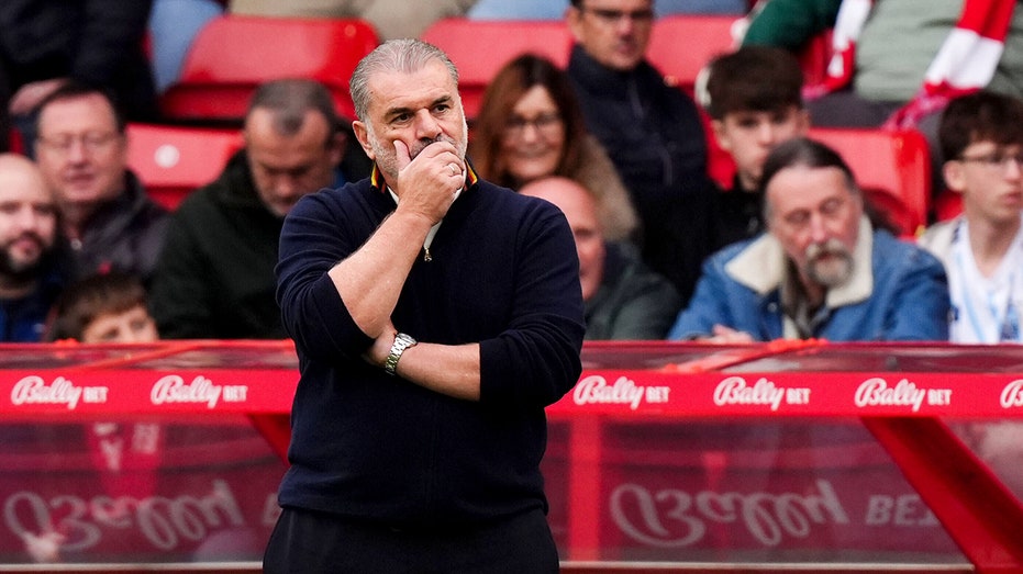 premier-league-boss-sacked-minutes-after-latest-loss,-ending-brief-and-winless-tenure-with-nottingham-forest