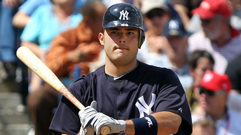 jesus-montero,-former-yankees-top-prospect-and-mariners-player,-dead-at-35