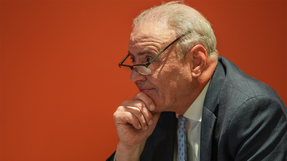 nyc-billionaire-catsimatidis-calls-on-curtis-sliwa-to-drop-nyc-mayoral-campaign