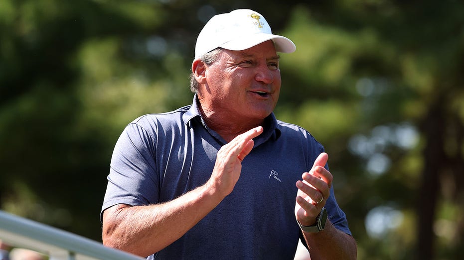 former-lsu-coach-ed-orgeron-crowns-college-football’s-all-time-best-team