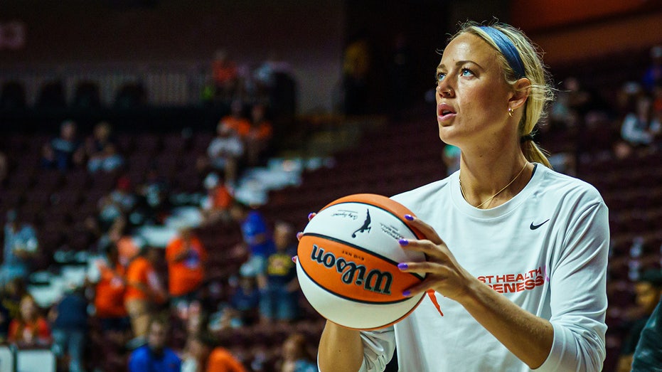 fever’s-sophie-cunningham-inspired-by-fellow-wnba-star-angel-reese’s-historic-victoria’s-secret-runway-debut