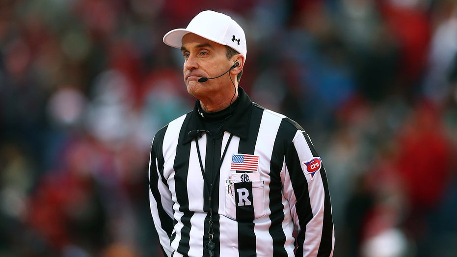 ex-nfl-referee-blasts-sec-after-longtime-official-ken-williamson-is-reportedly-permanently-benched