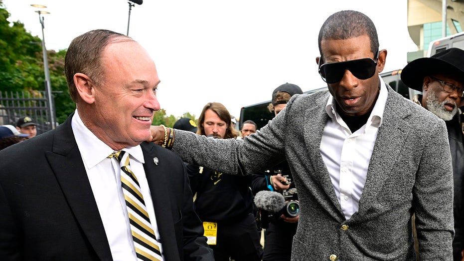 colorado-athletic-director-backs-deion-sanders-amid-underwhelming-season