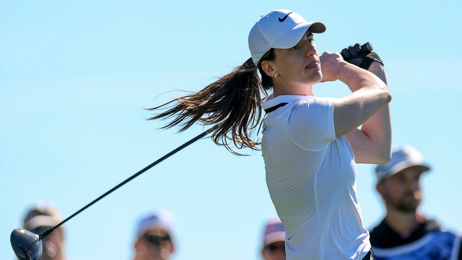 caitlin-clark-hits-the-links-with-nelly-korda-at-lpga’s-annika-pro-am,-thrilling-fans-with-putting-skills