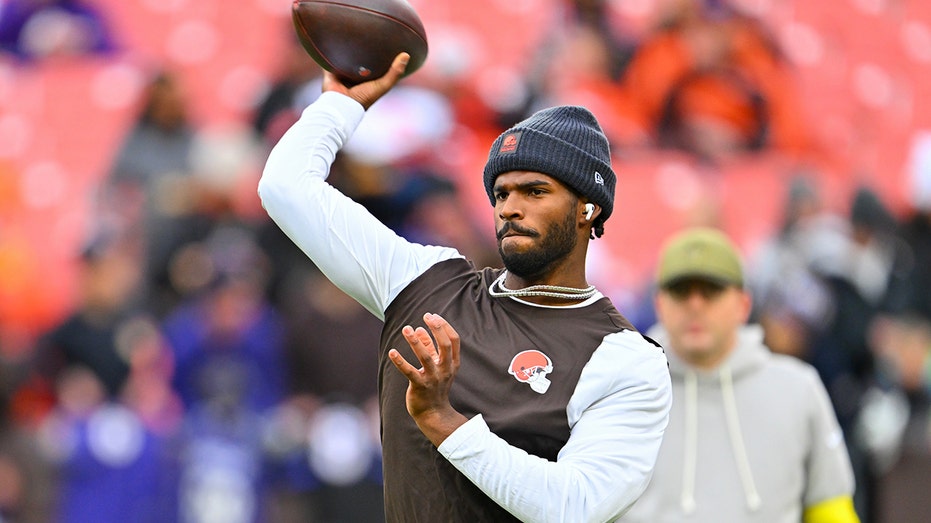 cam-newton-accuses-browns-coach-kevin-stefanski-of-not-wanting-shedeur-sanders-to-succeed
