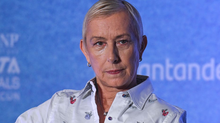 martina-navratilova-spars-after-being-questioned-for-opposing-males-in-women’s-spaces-while-supporting-dems