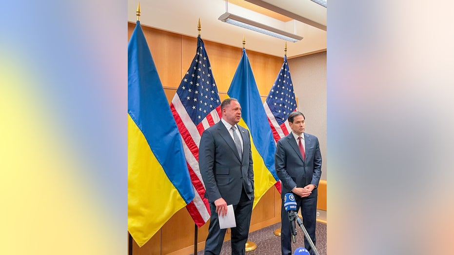 some-european-leaders-wary-of-us-approach-to-ukraine-peace-talks-as-uk,-france-plan-new-meeting