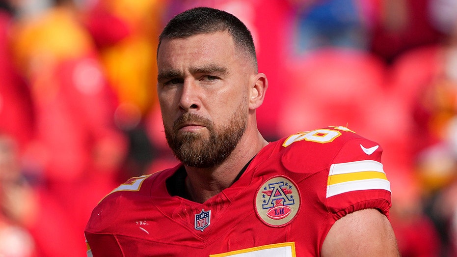 travis-kelce’s-dad-fires-back-at-son’s-critics-with-social-media-post