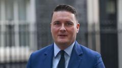 streeting-brands-doctors’-union-‘moaning-minnies’-over-gp-online-booking