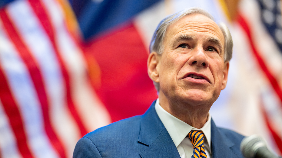 greg-abbott-makes-major-announcement-about-turning-point-usa-in-texas