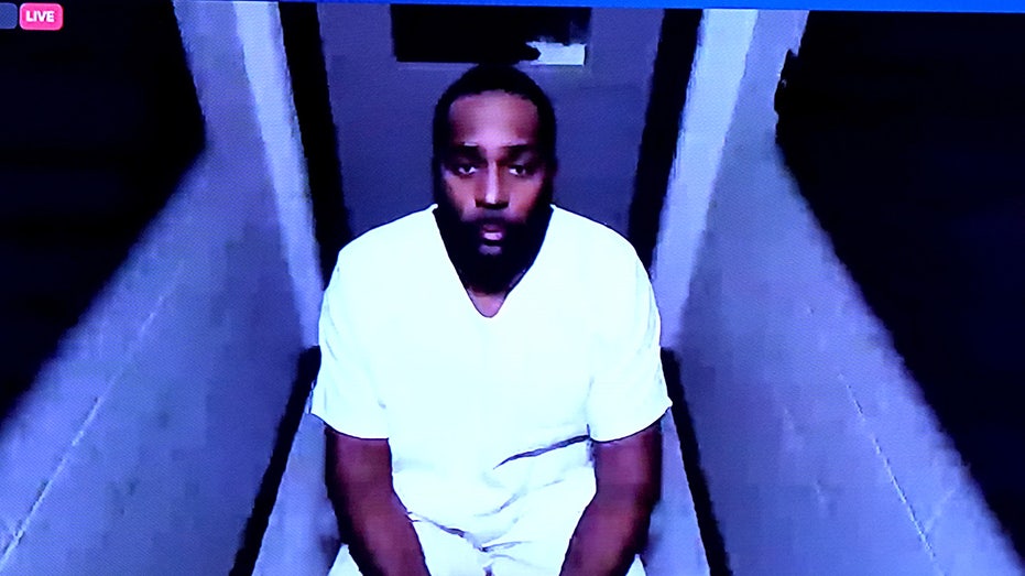 sherrone-moore’s-wife-told-police-he-was-‘suicidal’-after-michigan-firing:-report