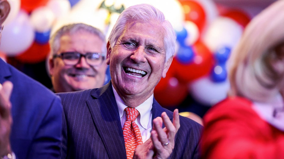 trump-endorses-nassau-county-executive-bruce-blakeman-for-new-york-governor-after-stefanik’s-exit