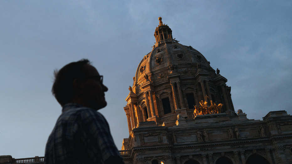 98-minnesota-mayors-warn-state-fiscal-policies-are-hurting-cities,-residents-and-local-budgets