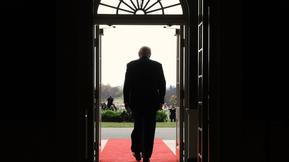 ‘perception-vs.-reality’:-trump’s-economy-picks-up-speed-—-but-voters-aren’t-buying-it-yet