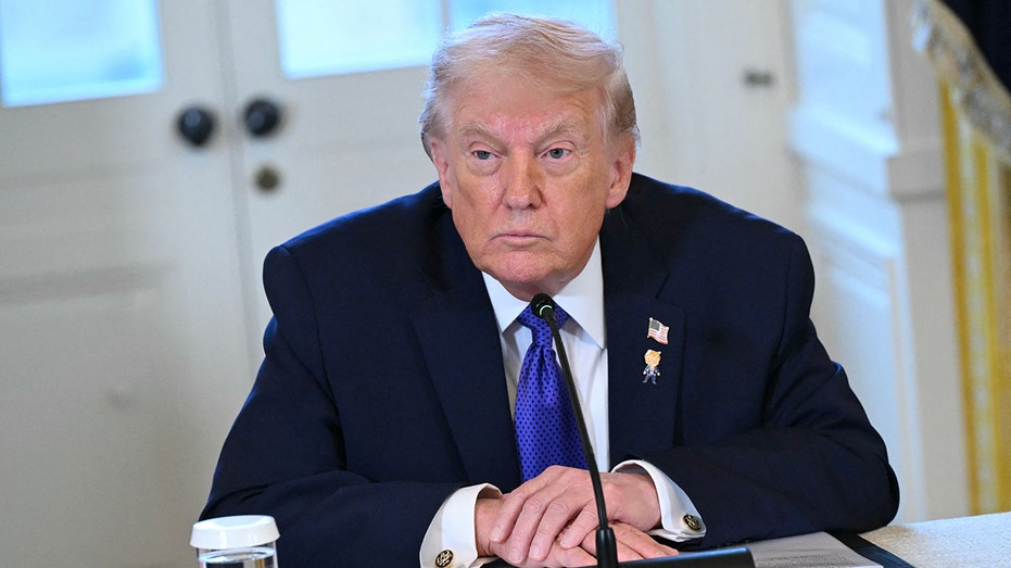 trump-discusses-whether-he’d-order-a-mission-to-capture-putin