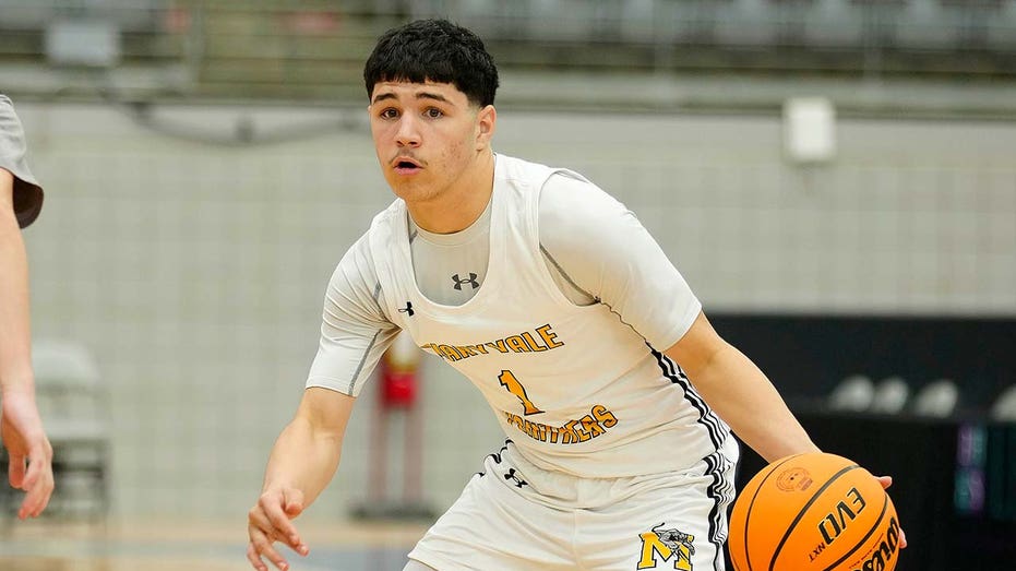 arizona-high-school-basketball-player-scores-100-points-in-just-3-quarters-in-historic-outing