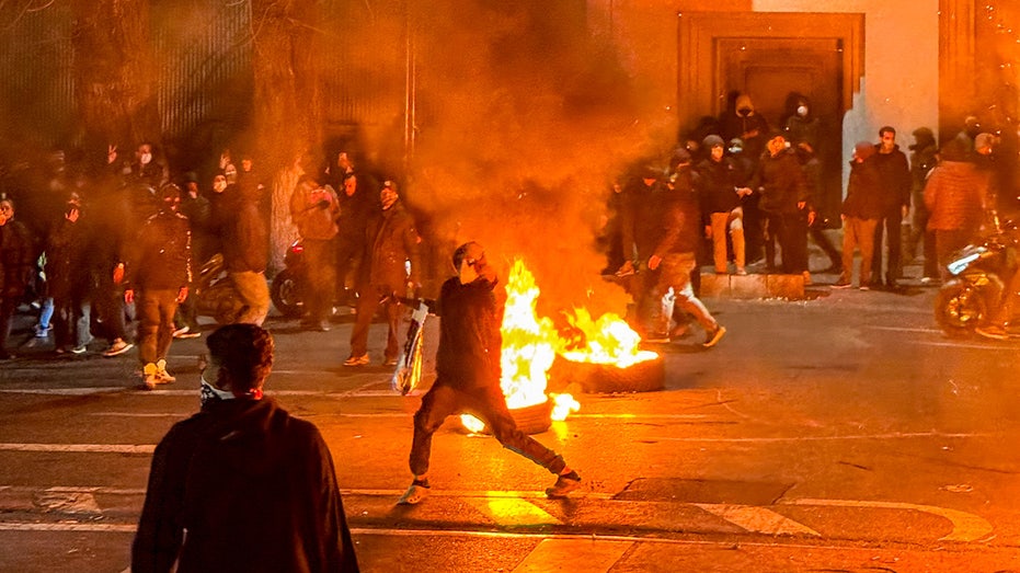 iran’s-ethnic-minorities-could-hold-key-to-regime’s-fate-as-protests-continue