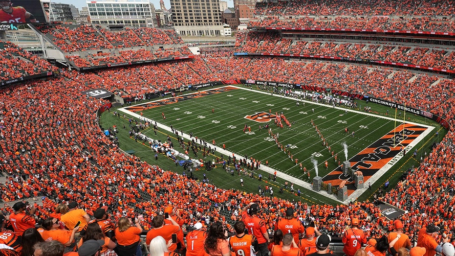 kim-wood,-nfl’s-first-full-time-strength-coach-and-weight-training-pioneer,-dead-at-80