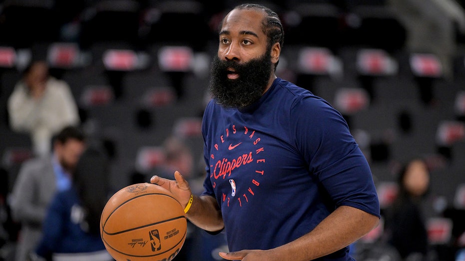 clippers-trade-james-harden-to-the-cavaliers:-report