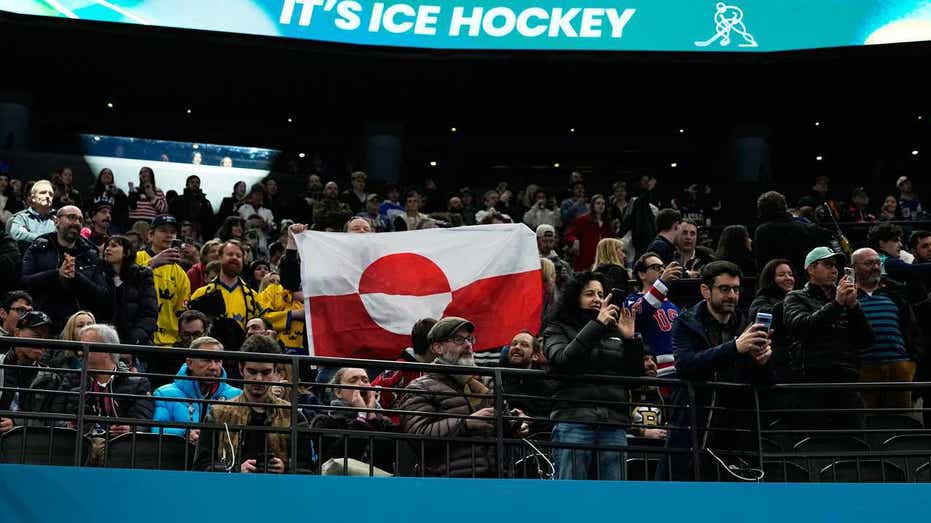 olympic-hockey-fans-raise-greenland’s-flag-during-usa’s-dominant-win-over-denmark,-sparking-viral-reaction