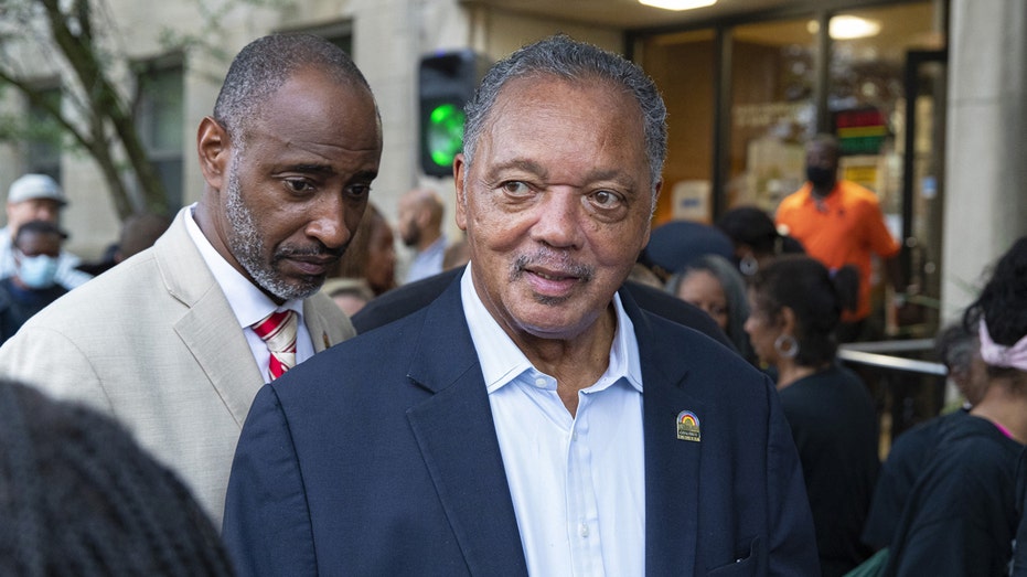 rev-jesse-jackson,-civil-rights-leader-and-rainbow-push-founder,-dies-at-84