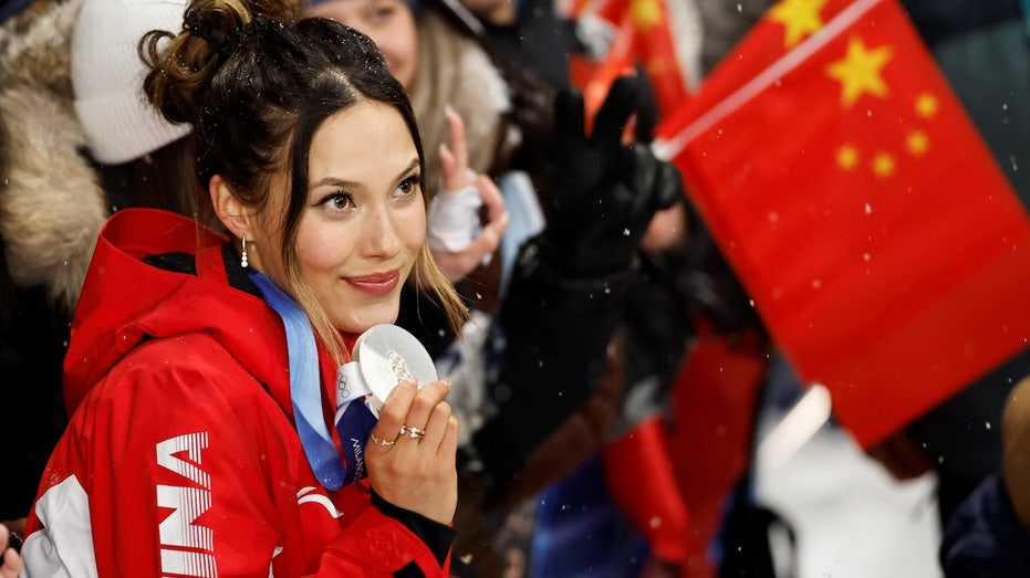 former-nba-player-enes-kanter-freedom-calls-eileen-gu-‘a-traitor’-for-representing-china-at-olympics