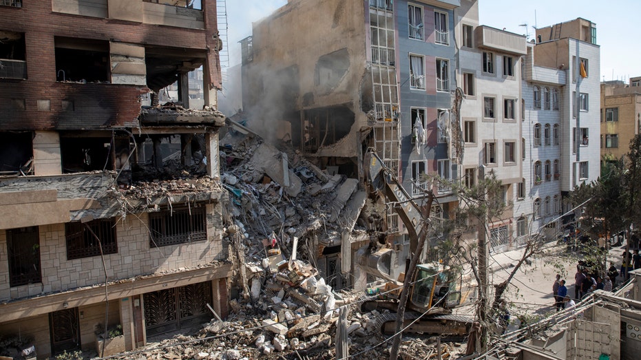 trump’s-iran-strike-rocks-texas-senate-race-as-dems-demand-‘war-powers,’-gop-applauds-president