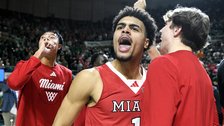 miami-redhawks-complete-undefeated-regular-season-with-dramatic-overtime-victory-over-ohio