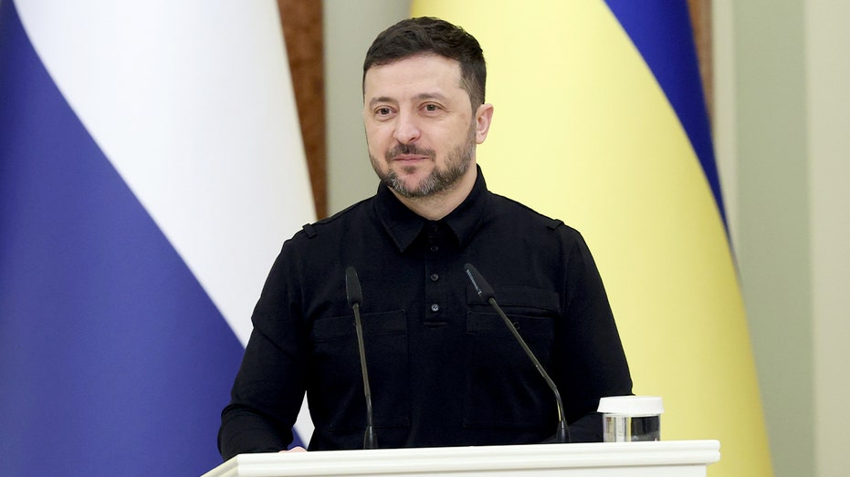 ukraine-sending-drone-team-to-help-protect-us-bases-in-jordan-at-washington’s-request,-zelenskyy-says