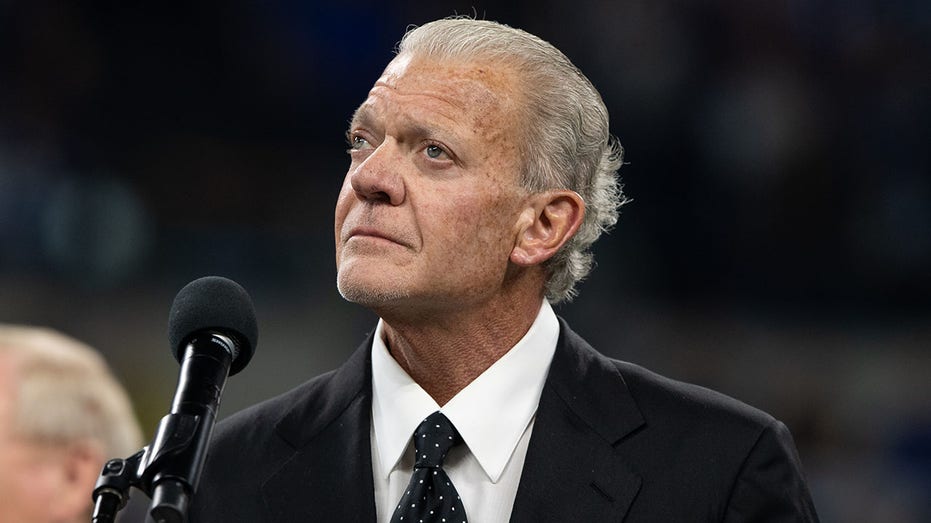 late-colts-owner-jim-irsay’s-memorabilia-collection-brings-record-prices-at-auction