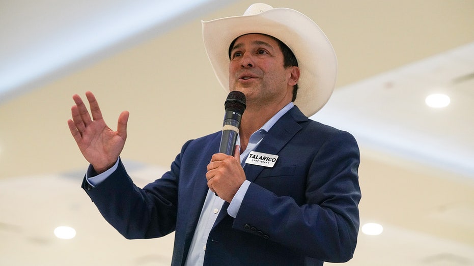 dem-candidate’s-unearthed-‘winter-texan’-comment-could-haunt-campaign
