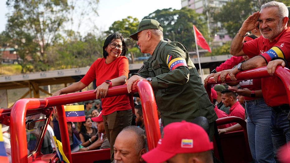 venezuela’s-delcy-rodriguez-replaces-sanctioned-loyalist-defense-minister-with-military-intel-head