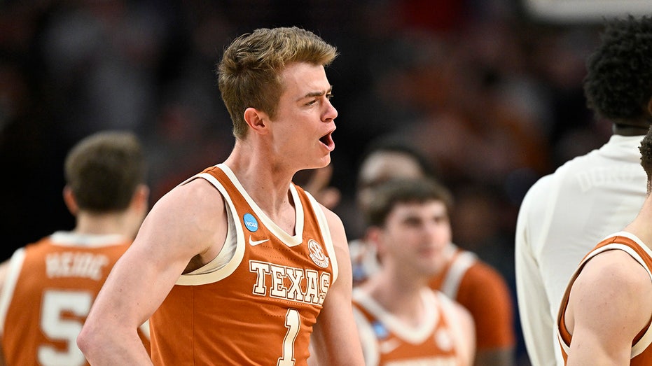 11-seed-texas-upsets-no-3-gonzaga-in-march-madness-tournament-to-advance-to-the-sweet-16