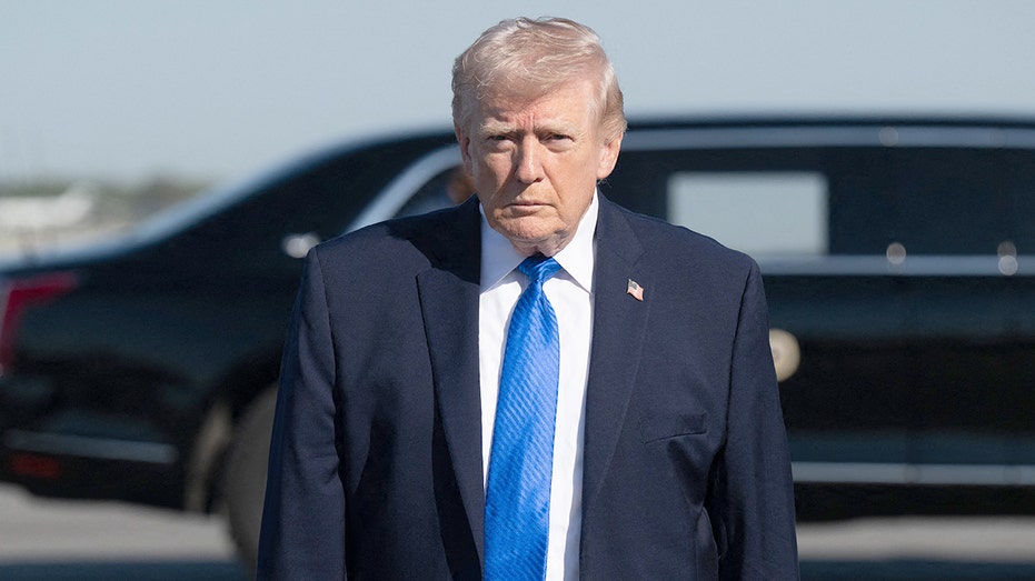 trump-urges-rnc-chair’s-wife-to-run-for-congress,-pledges-endorsement:-‘run,-sydney,-run!’