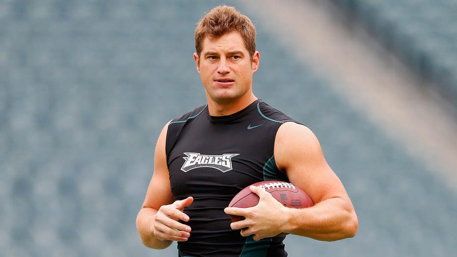 former-eagles-star-brent-celek’s-ex-wife-reveals-relationship-with-another-ex-philadelphia-player