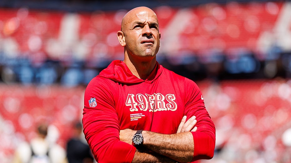 robert-saleh-and-liam-coen-bury-sign-stealing-feud-as-nfl-coaches-become-divisional-rivals