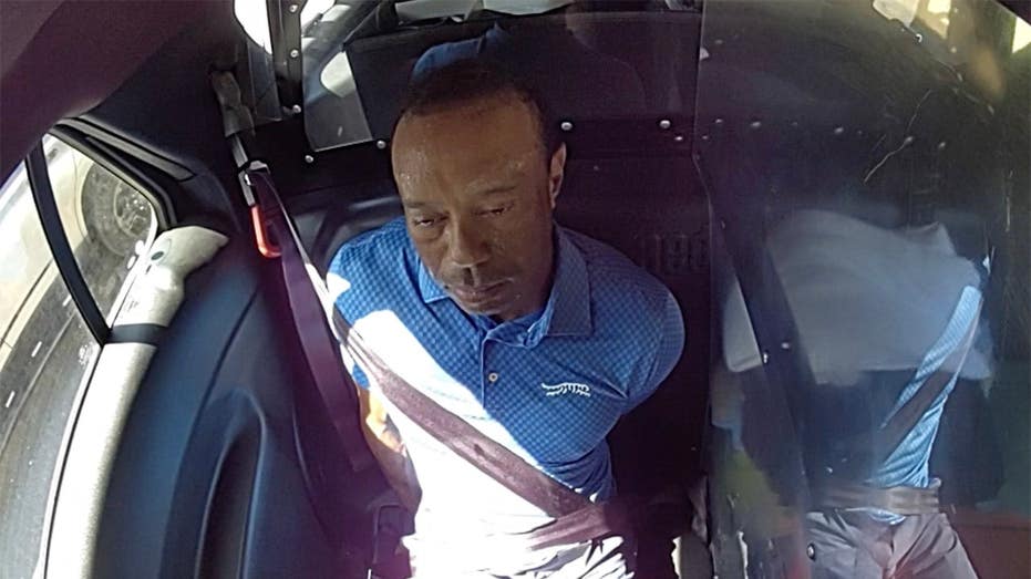 tiger-woods-utters-sarcastic-3-word-remark-after-getting-placed-in-back-of-cop-car-during-dui-arrest