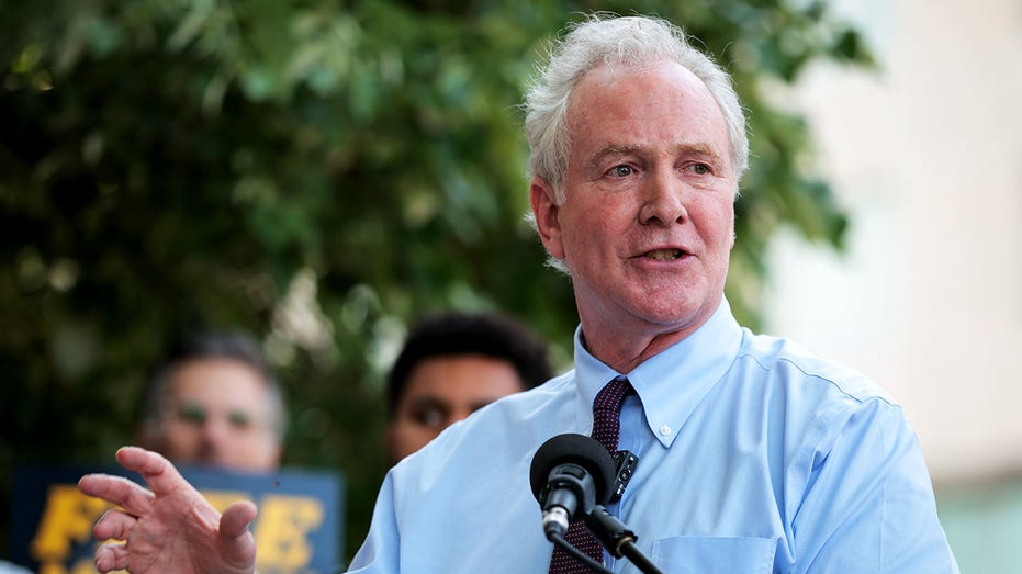 dhs-slams-democrat-sen-chris-van-hollen-claim,-says-illegal-alien-caused-crash-while-fleeing-ice