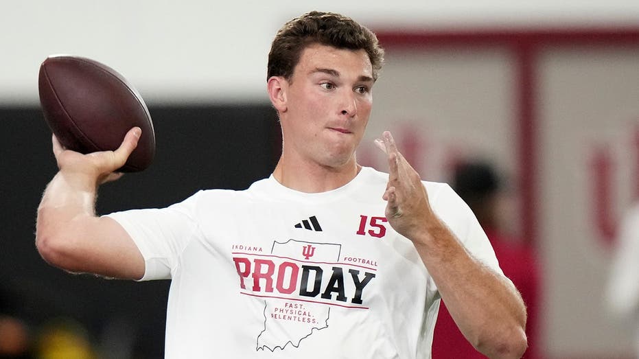 projected-top-pick-fernando-mendoza-makes-big-nfl-draft-decision:-report