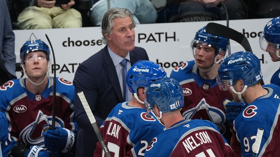 avalanche-coach-takes-puck-to-the-face,-will-miss-final-regular-season-games