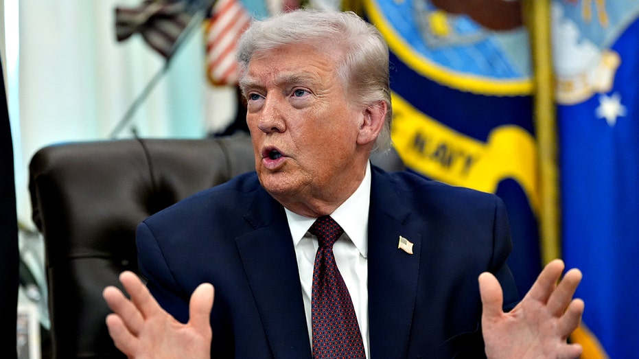 appeals-court-lets-trump-resume-white-house-ballroom-construction,-seeks-lower-court-clarity